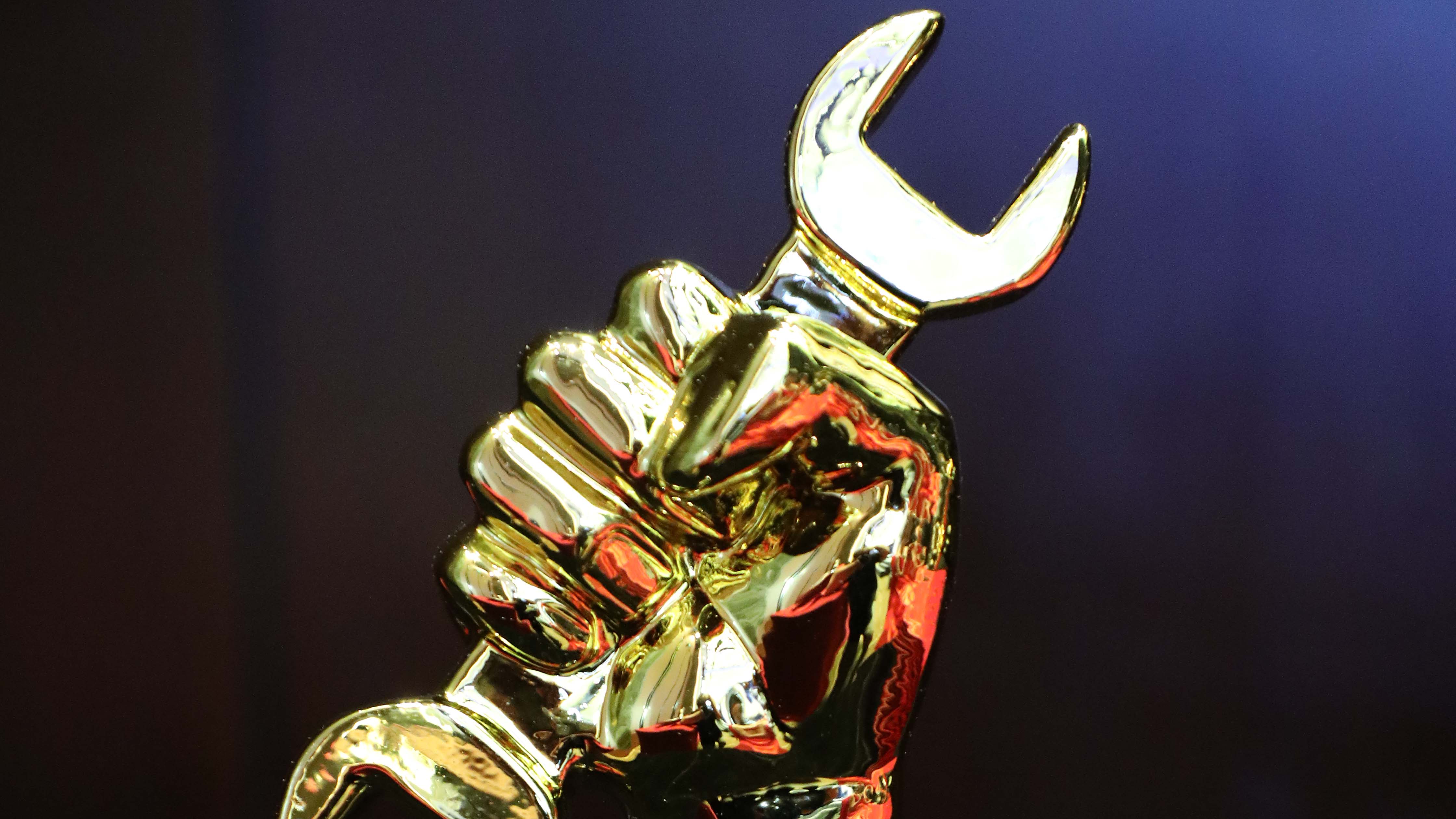 精益求精  客戶至上|山推挖掘機(jī)榮獲“中國工程機(jī)械服務(wù)金扳手獎”