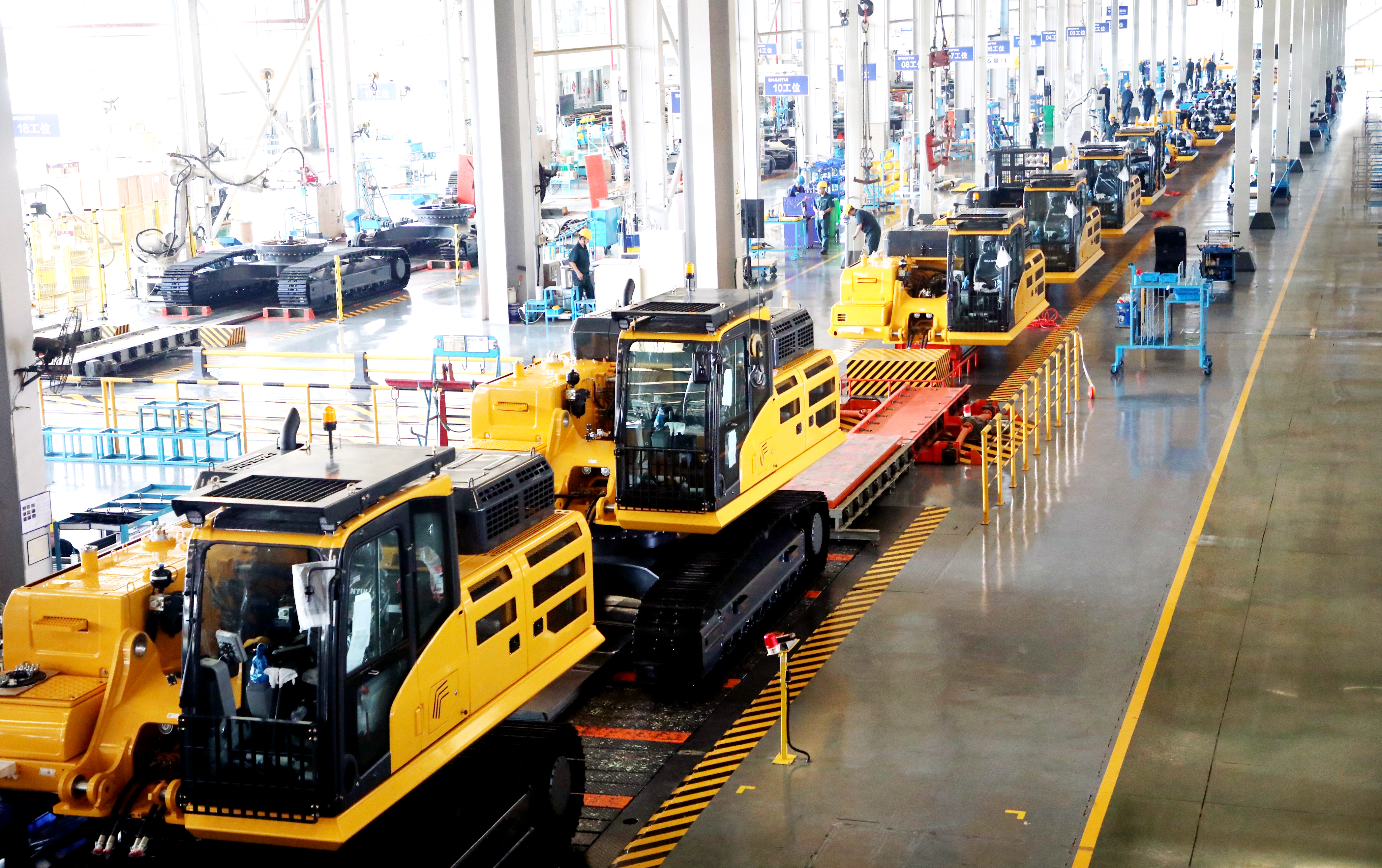 山重建機(jī)挖掘機(jī)智能工廠再獲省級(jí)智能工廠認(rèn)定